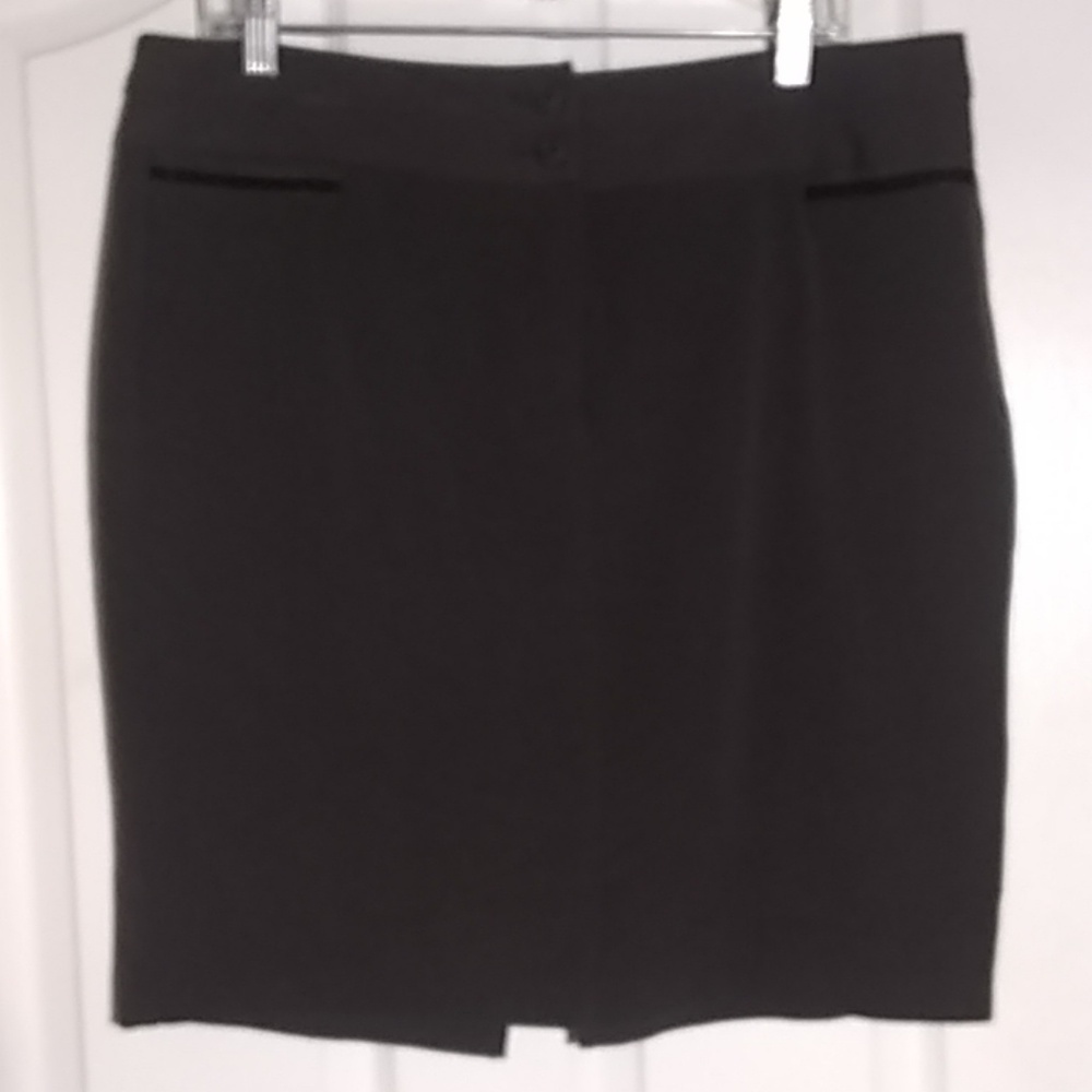 FINAL MARKDOWN Juniors Studio Y Suit Skirt (13/14)
